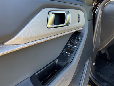 2026 Ford Explorer Active w/200A Pkg RWD