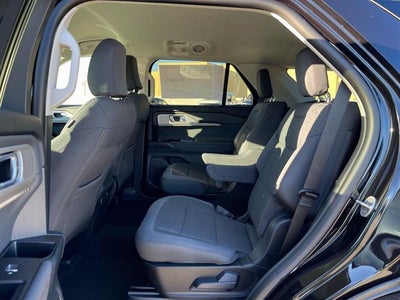 2026 Ford Explorer Active w/200A Pkg RWD