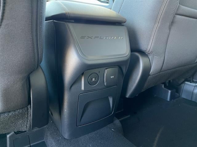2026 Ford Explorer Active w/200A Pkg RWD