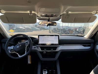 2026 Ford Explorer Active w/200A Pkg RWD