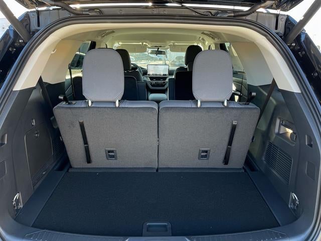 2026 Ford Explorer Active w/200A Pkg RWD