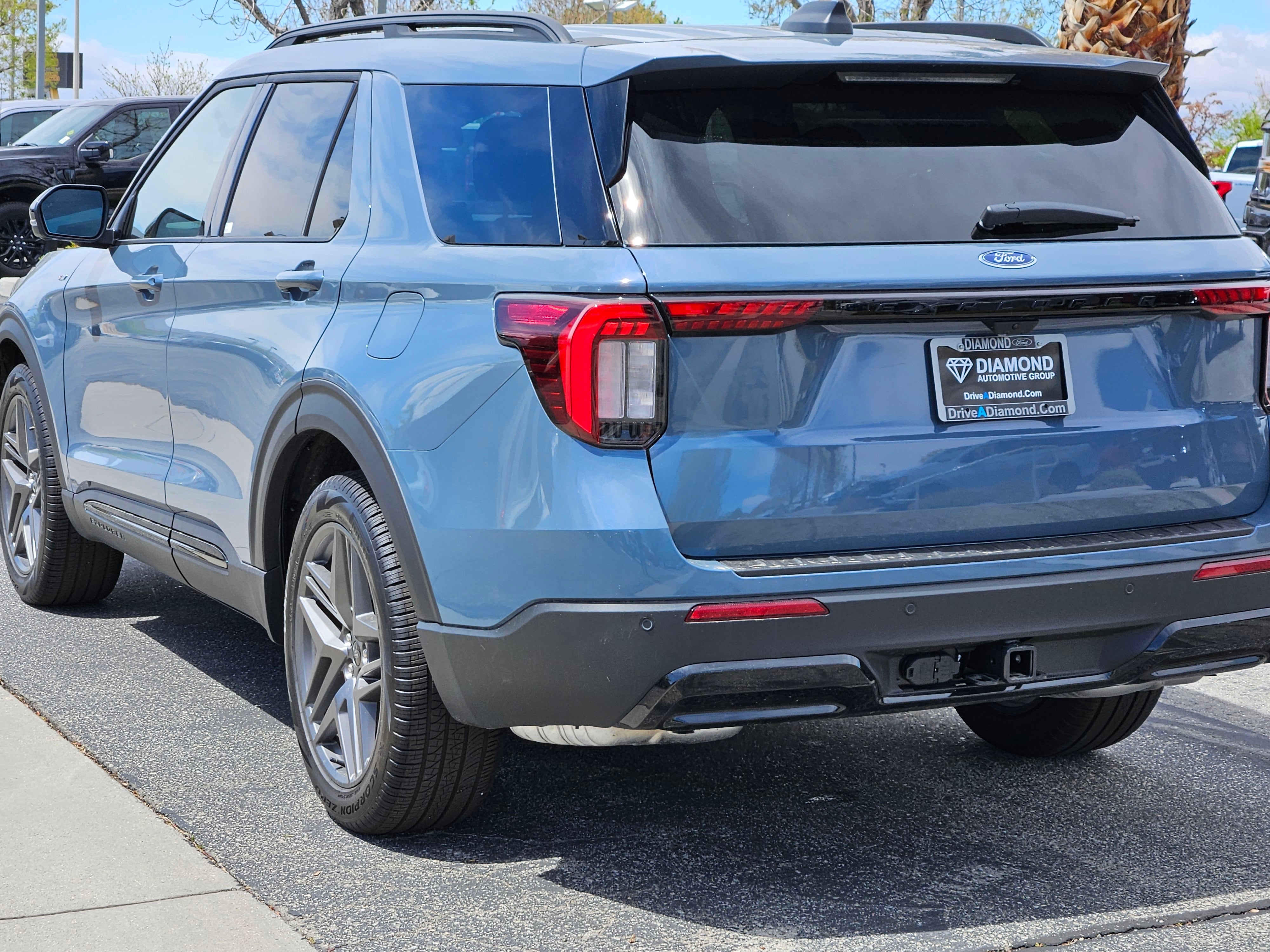 2026 Ford Explorer ST-Line RWD