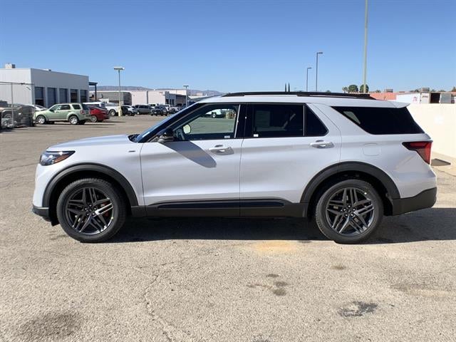 2026 Ford Explorer ST-Line RWD
