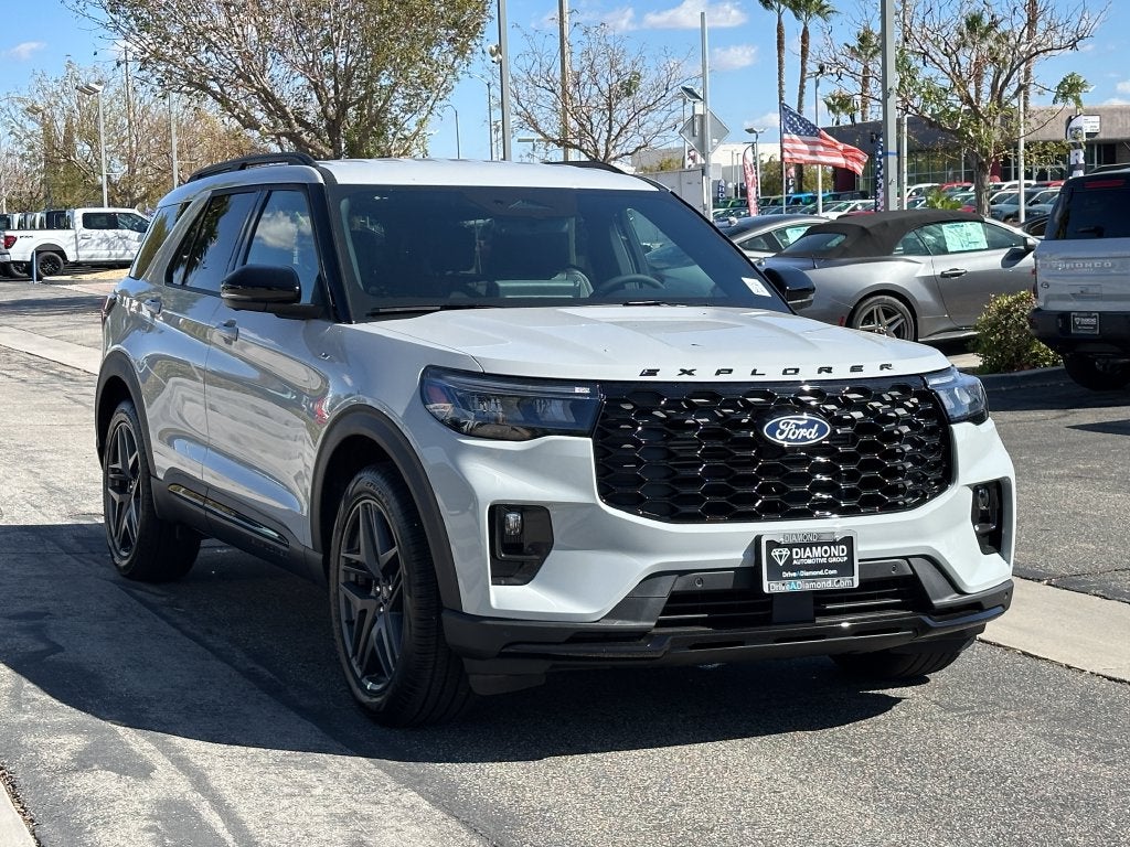 2027 Ford Explorer ST-Line