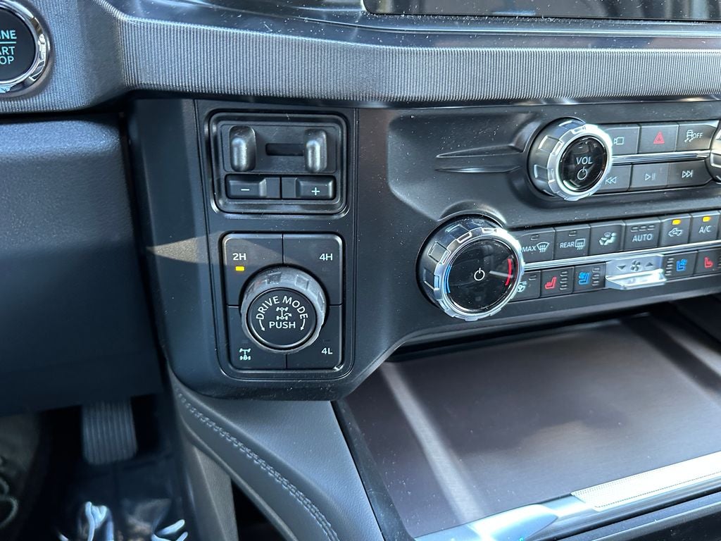 2026 Ford Super Duty F-250 SRW Platinum 4WD Crew Cab 6.75' Box