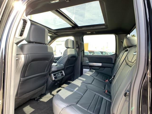 2025 Ford Super Duty F-250 SRW Platinum 4WD Crew Cab 6.75' Box