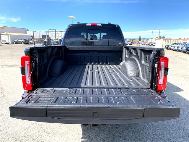2025 Ford Super Duty F-250 SRW Platinum 4WD Crew Cab 6.75' Box