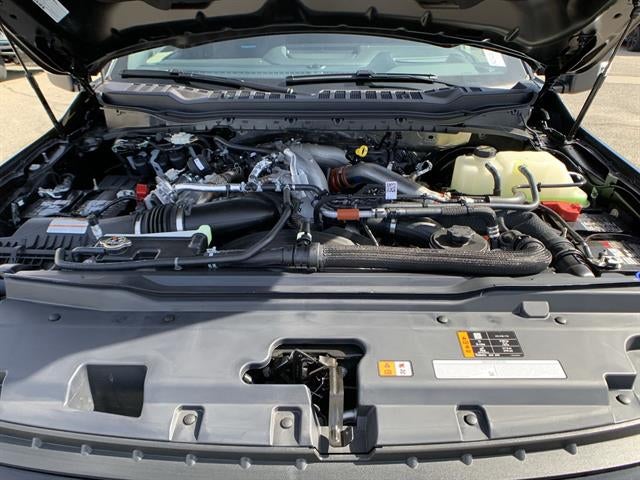 2025 Ford Super Duty F-250 SRW Platinum 4WD Crew Cab 6.75' Box