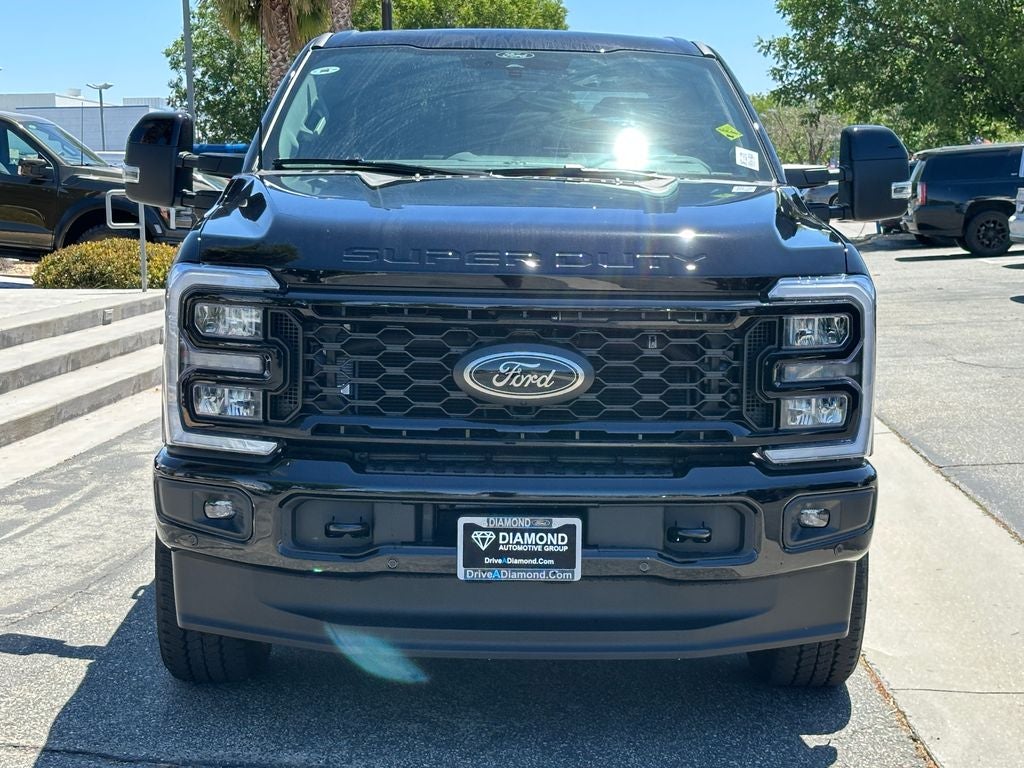 2026 Ford F-350SD Lariat