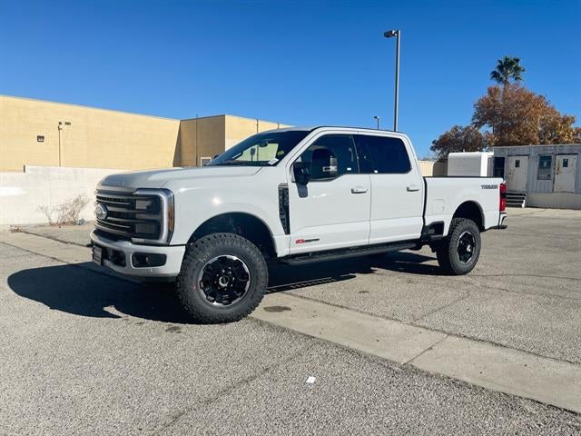 2026 Ford Super Duty F-350 SRW Platinum 4WD Crew Cab 6.75' Box