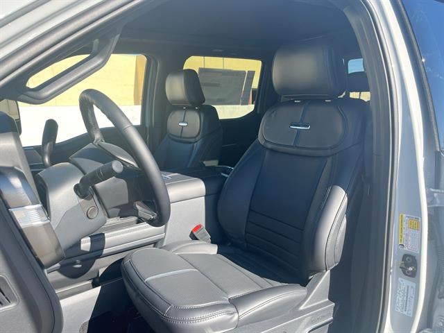 2026 Ford Super Duty F-350 SRW Platinum 4WD Crew Cab 6.75' Box