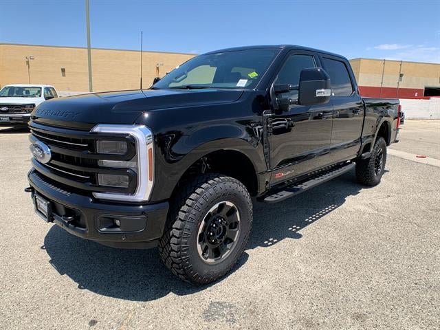 2025 Ford Super Duty F-350 SRW Platinum 4WD Crew Cab 6.75' Box