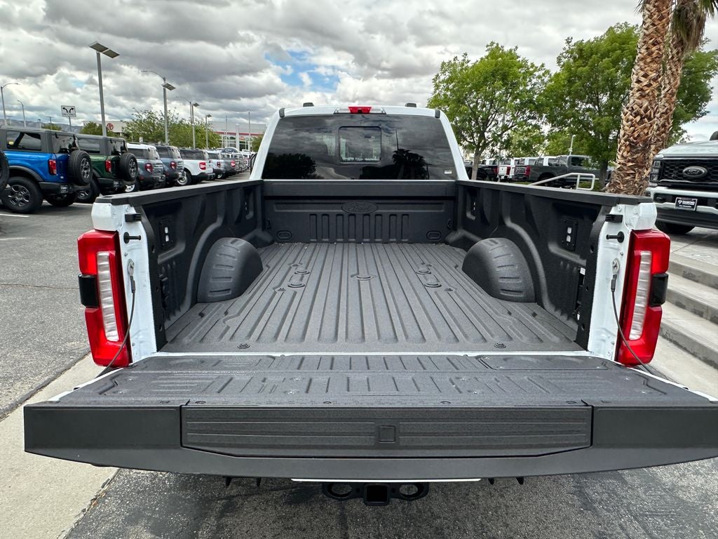 2026 Ford F-350SD Lariat DRW