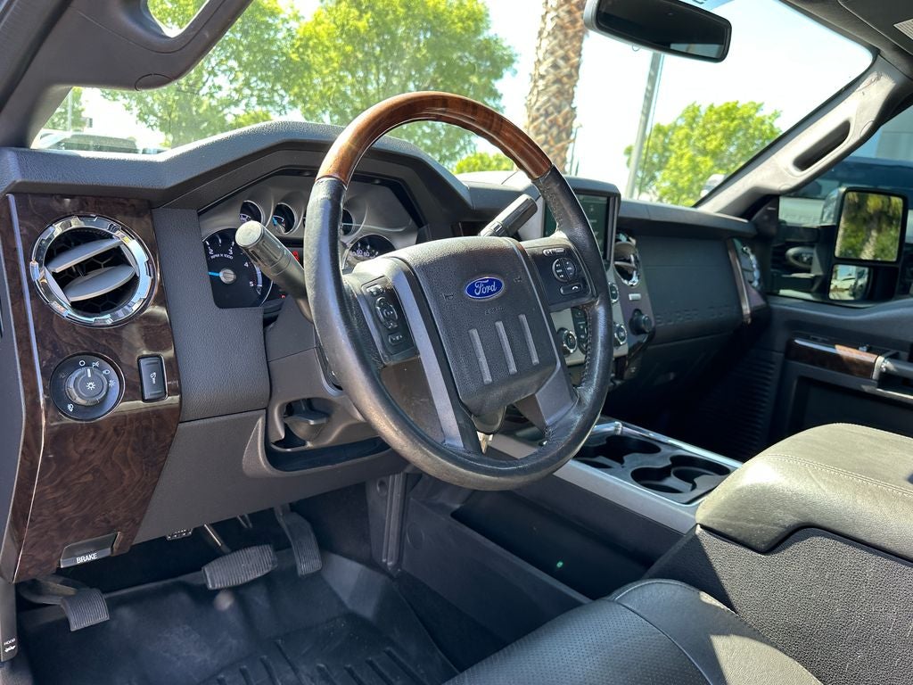 2016 Ford F-350SD Platinum DRW