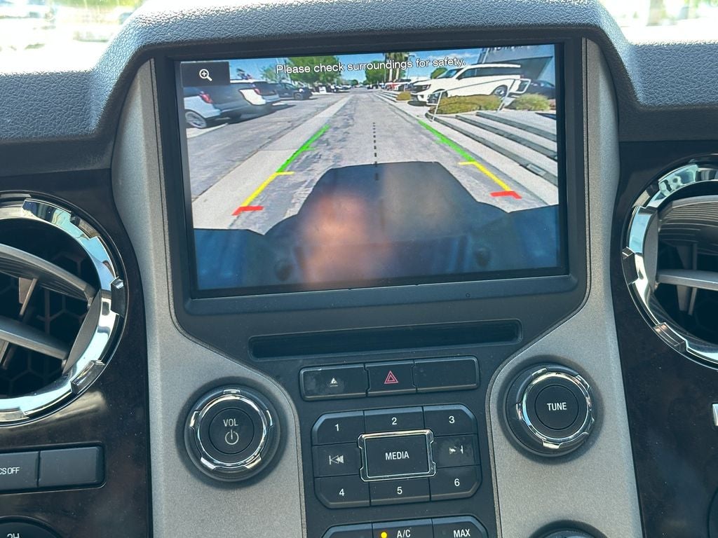 2016 Ford F-350SD Platinum DRW