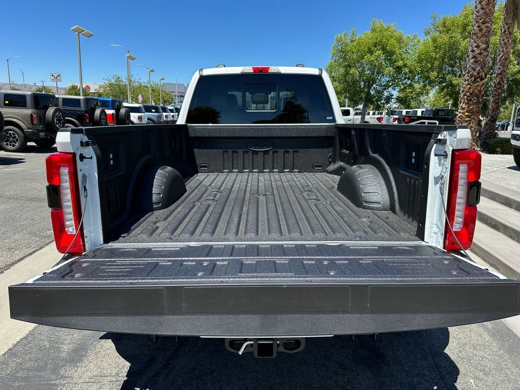 2026 Ford F-450SD Lariat DRW