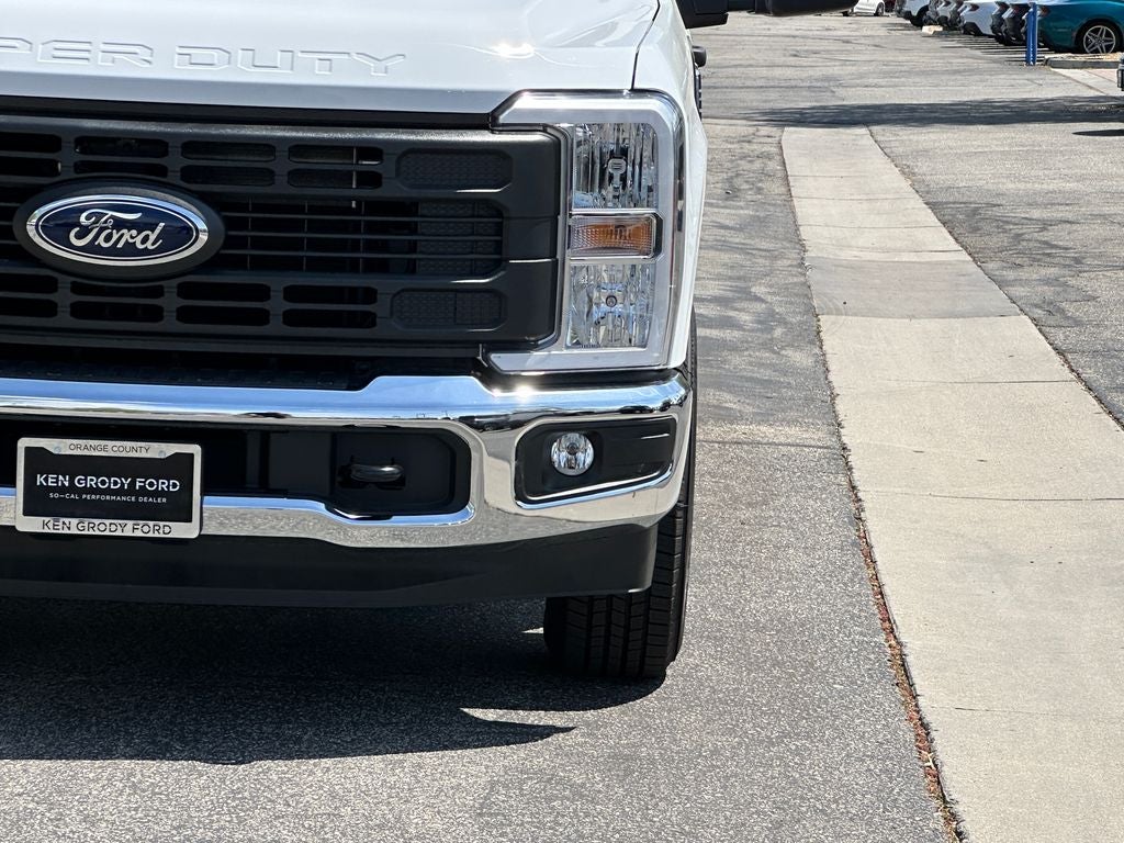 2026 Ford Super Duty F-250 SRW XL 2WD Reg Cab 8' Box