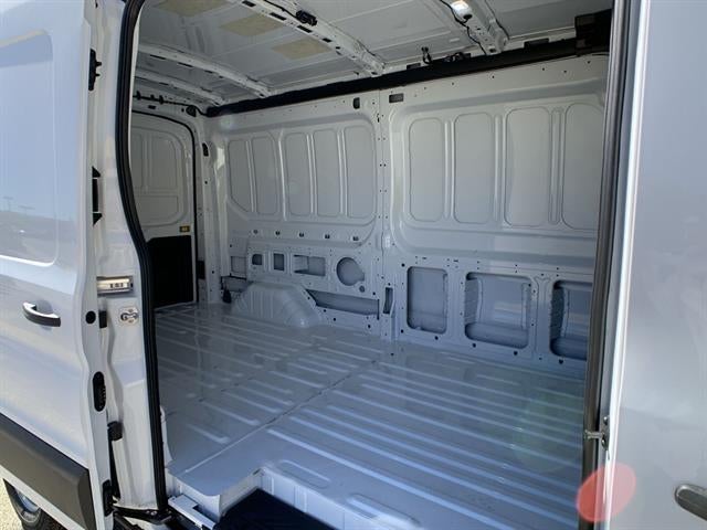 2026 Ford Transit Cargo Van T-250 148" Med Rf 9150 GVWR RWD