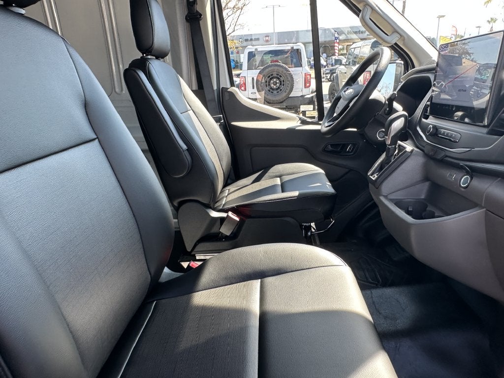 2027 Ford Transit-350 Base