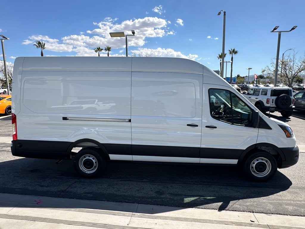 2027 Ford Transit-350 Base