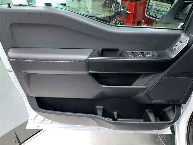 2025 Ford F-150 STX 2WD SuperCrew 5.5' Box