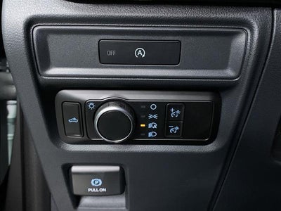 2025 Ford F-150 STX 2WD SuperCrew 5.5' Box