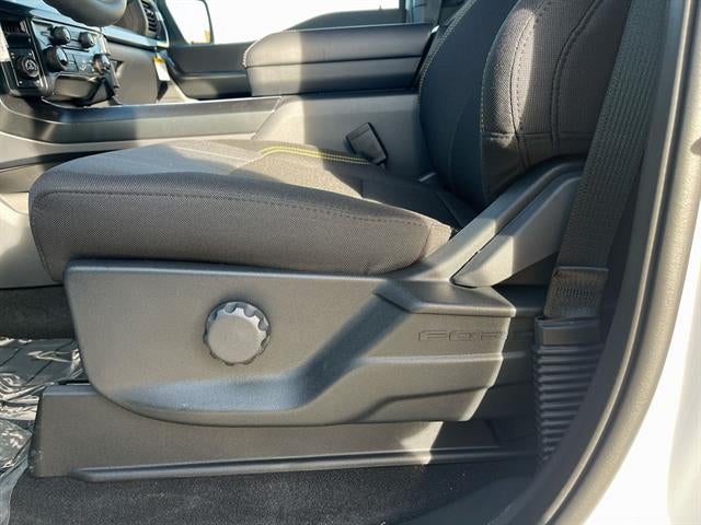 2025 Ford F-150 STX 4WD SuperCrew 5.5' Box