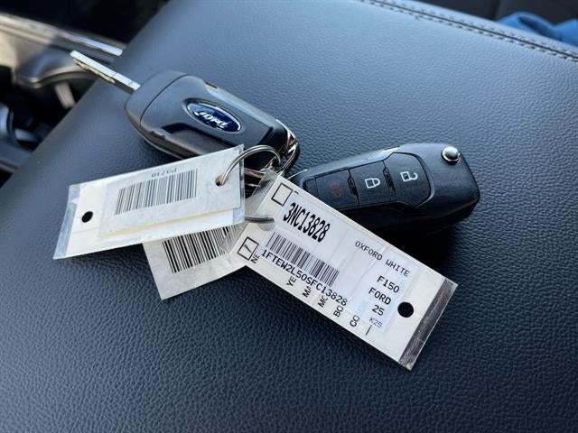 2025 Ford F-150 STX 4WD SuperCrew 5.5' Box