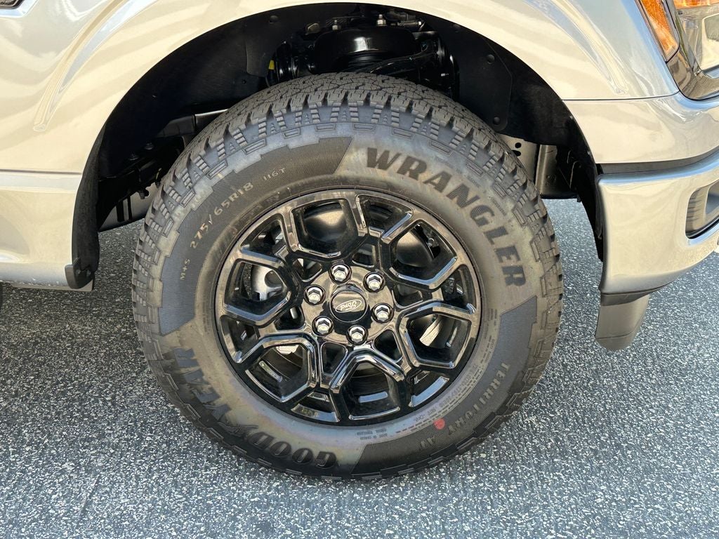 2026 Ford F-150 XLT 4WD SuperCrew 5.5' Box