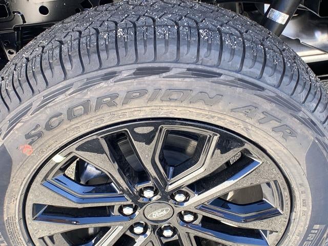 2025 Ford F-150 XLT 4WD SuperCrew 5.5' Box