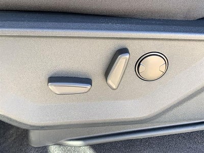 2025 Ford F-150 XLT 4WD SuperCrew 5.5' Box