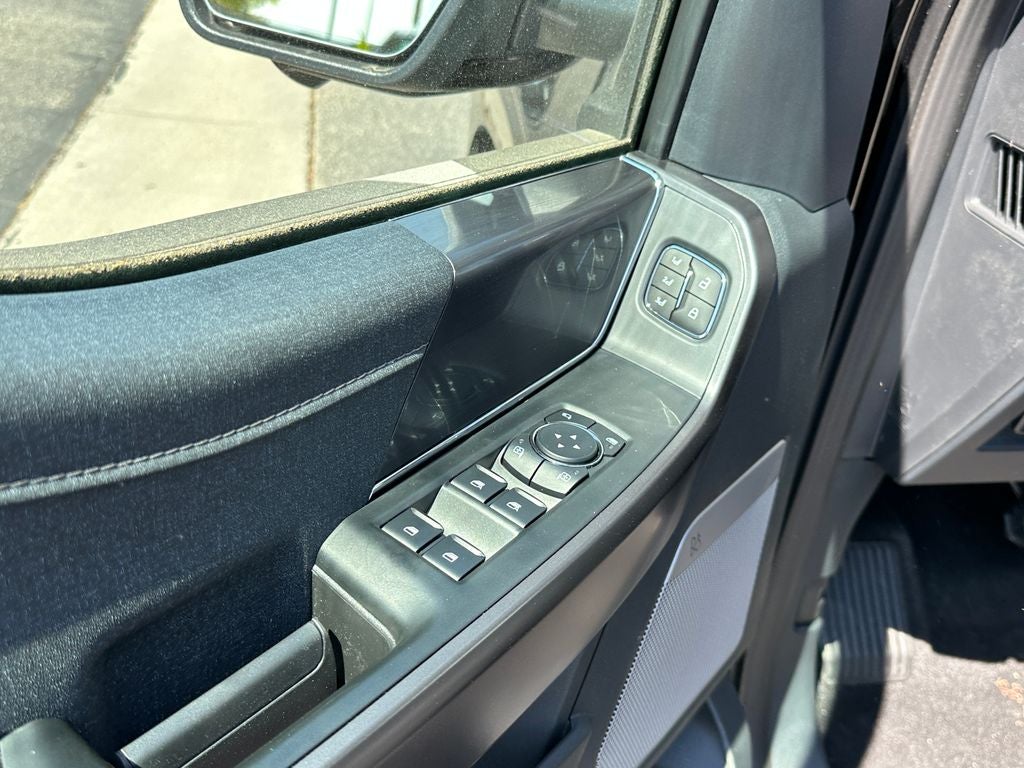 2026 Ford F-150 LARIAT 4WD SuperCrew 5.5' Box