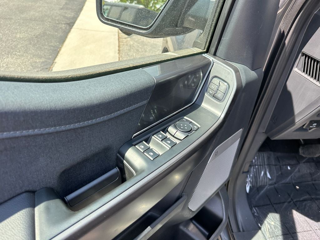 2026 Ford F-150 LARIAT 4WD SuperCrew 5.5' Box
