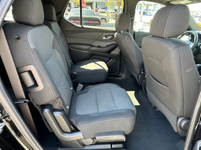 2023 Chevrolet Traverse LT Cloth w/2FL