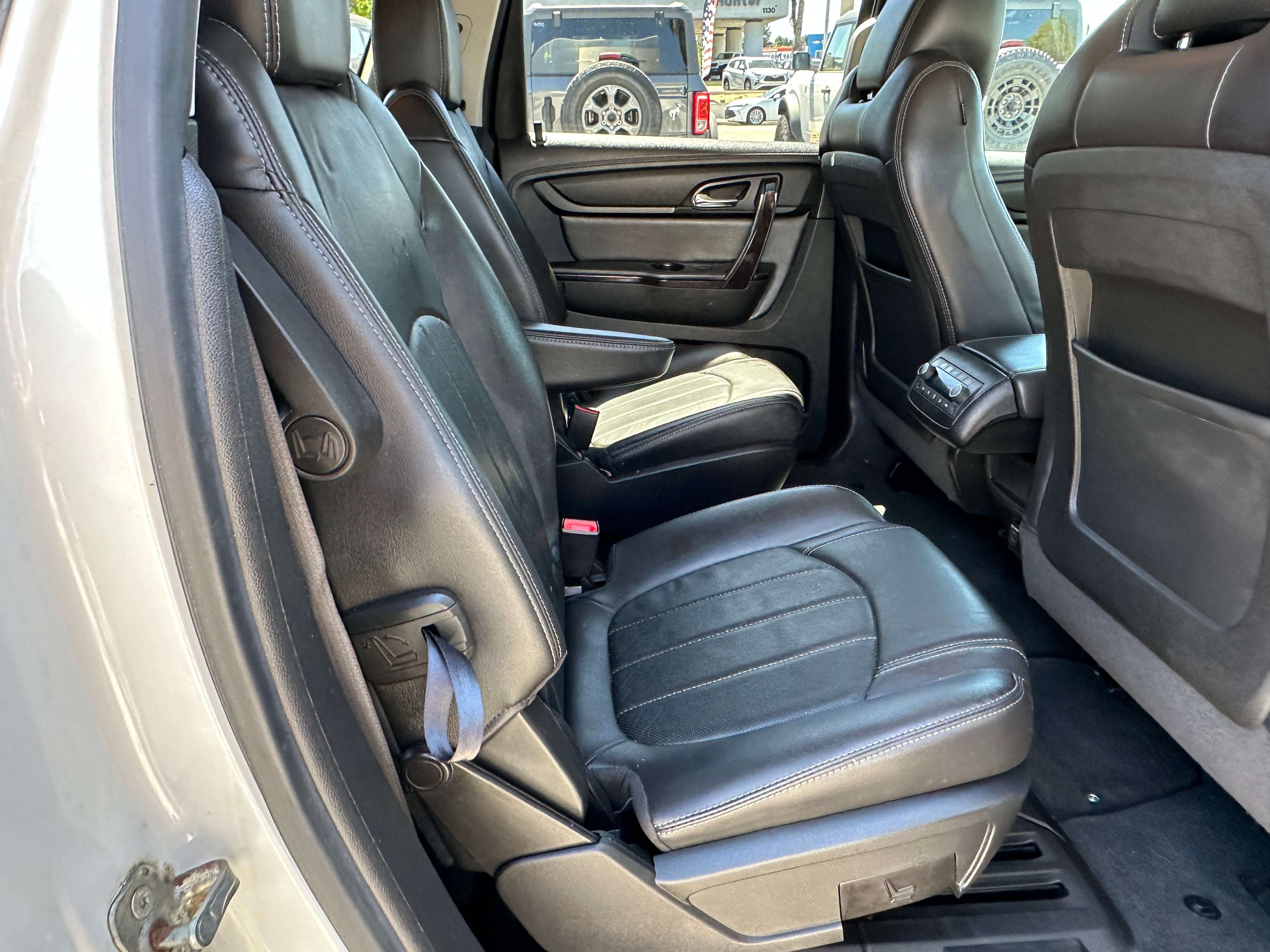 2015 Chevrolet Traverse LTZ