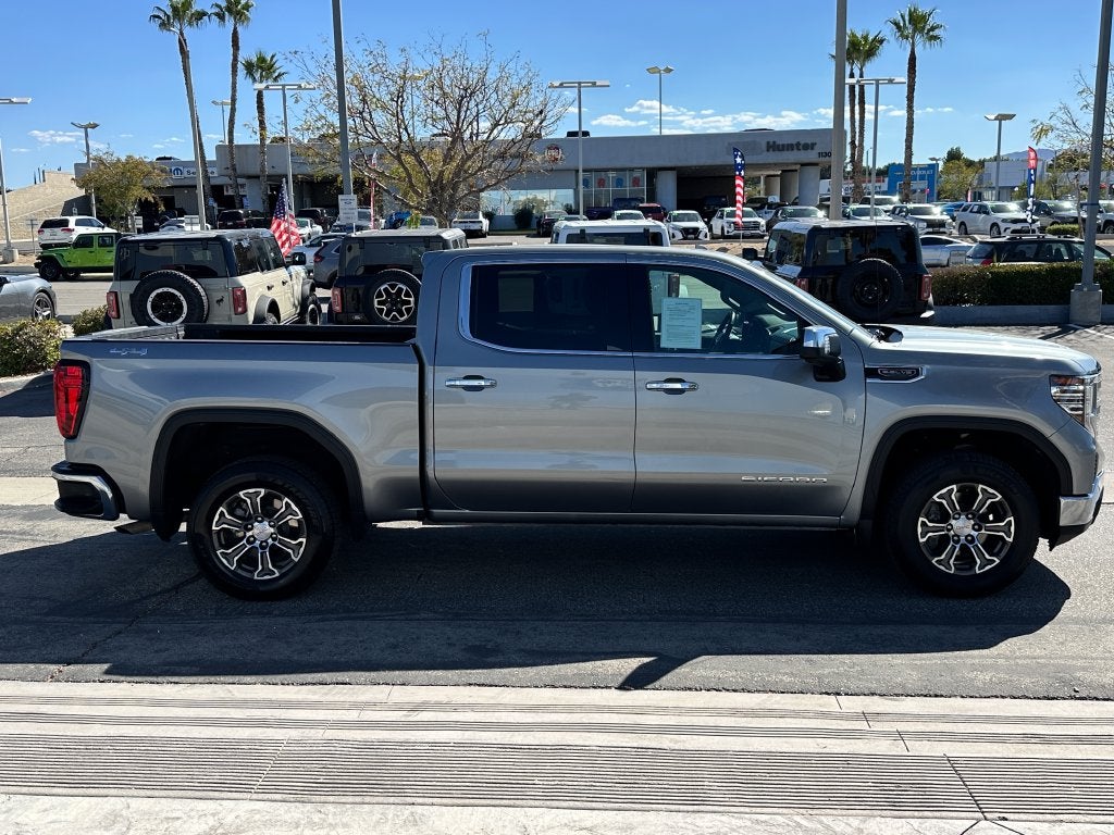 2025 GMC Sierra 1500 SLT