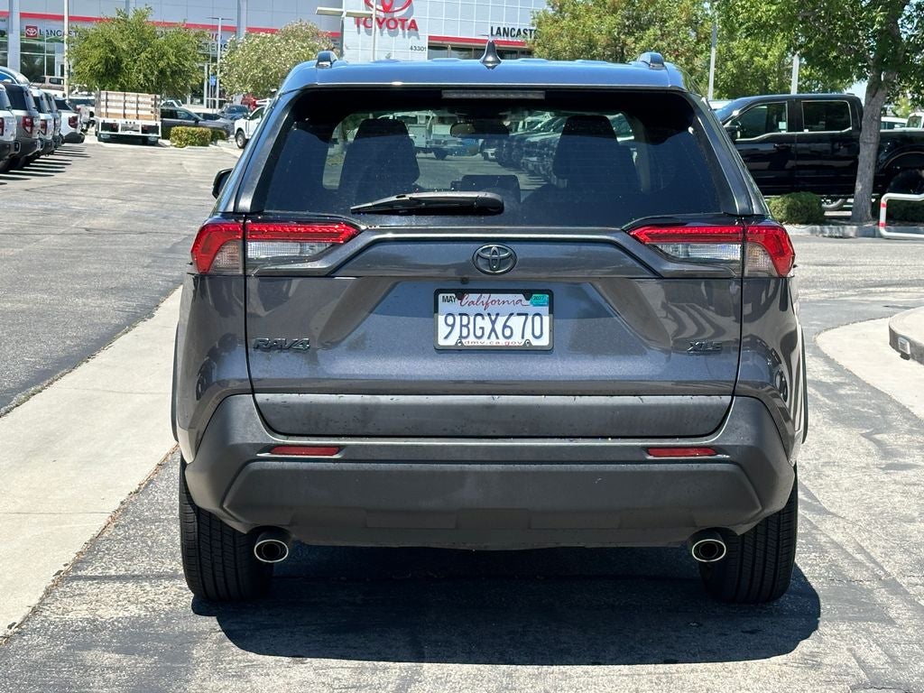 2022 Toyota RAV4 XLE Premium
