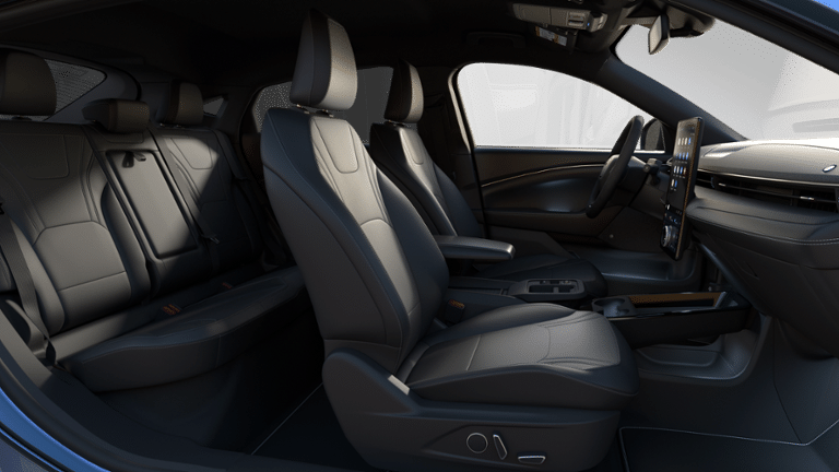 2025 Ford Mustang Mach-E Premium RWD