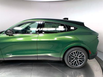 2025 Ford Mustang Mach-E Premium RWD