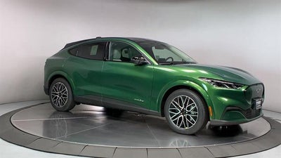 2025 Ford Mustang Mach-E Premium RWD