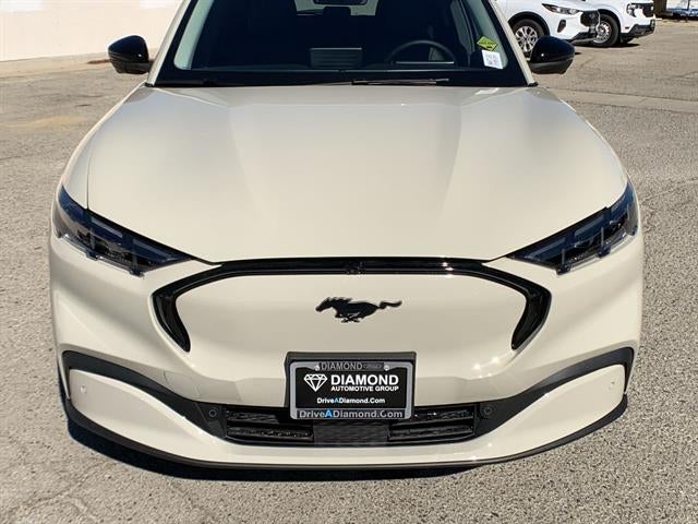 2025 Ford Mustang Mach-E Premium RWD
