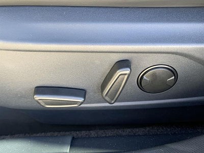 2025 Ford Mustang Mach-E Premium RWD