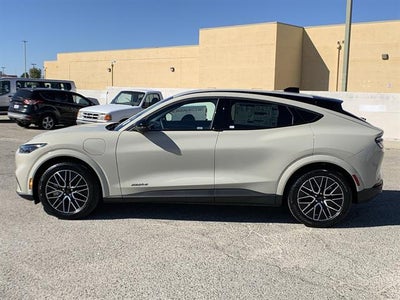 2025 Ford Mustang Mach-E Premium RWD