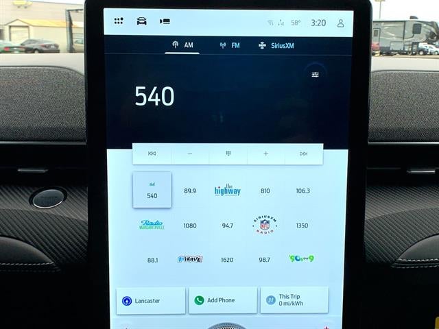 2025 Ford Mustang Mach-E Premium RWD