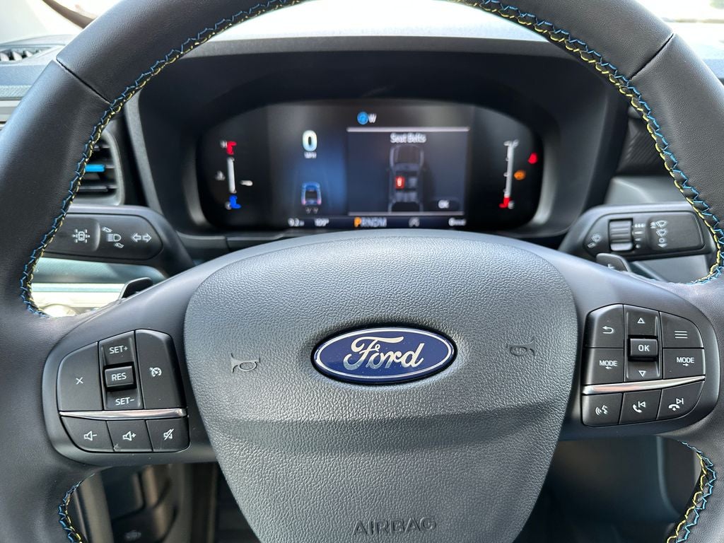 2026 Ford Maverick Lobo Standard