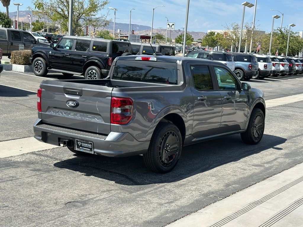 2026 Ford Maverick Lobo Standard