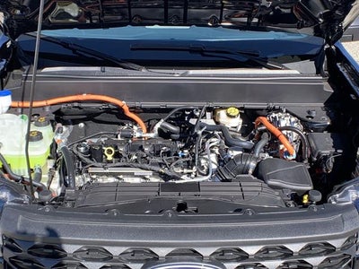 2025 Ford Maverick XL FWD SuperCrew