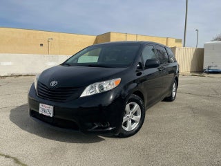 2017 Toyota Sienna L