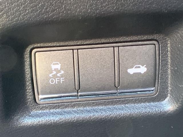 2022 INFINITI Q60 Red Sport 400