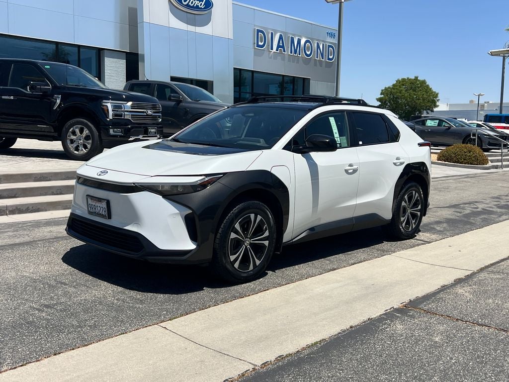 Used 2024 Toyota bZ4X XLE with VIN JTMAAAAA5RA048647 for sale in Lancaster, CA